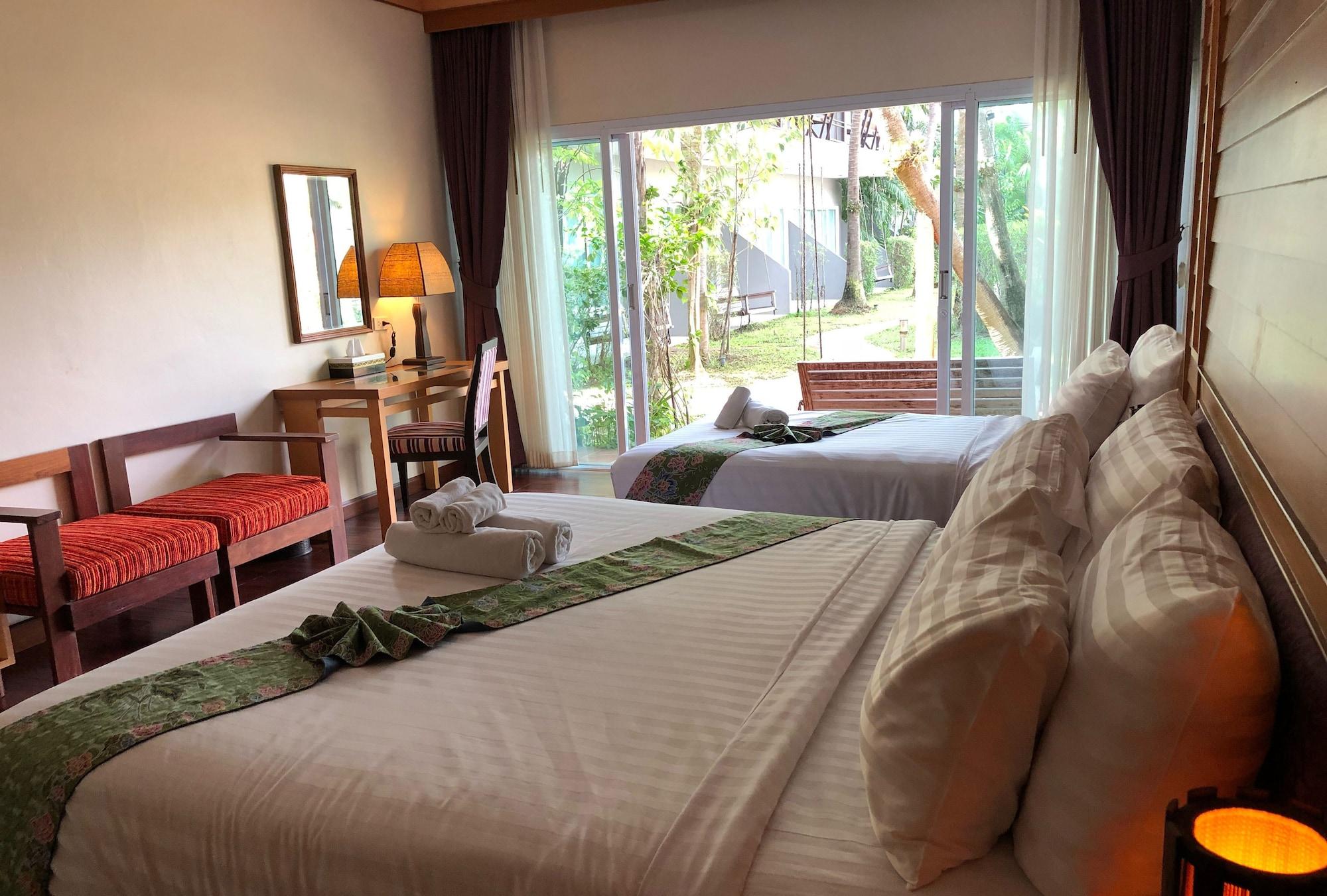 Taman Resort Phitsanulok Exteriör bild
