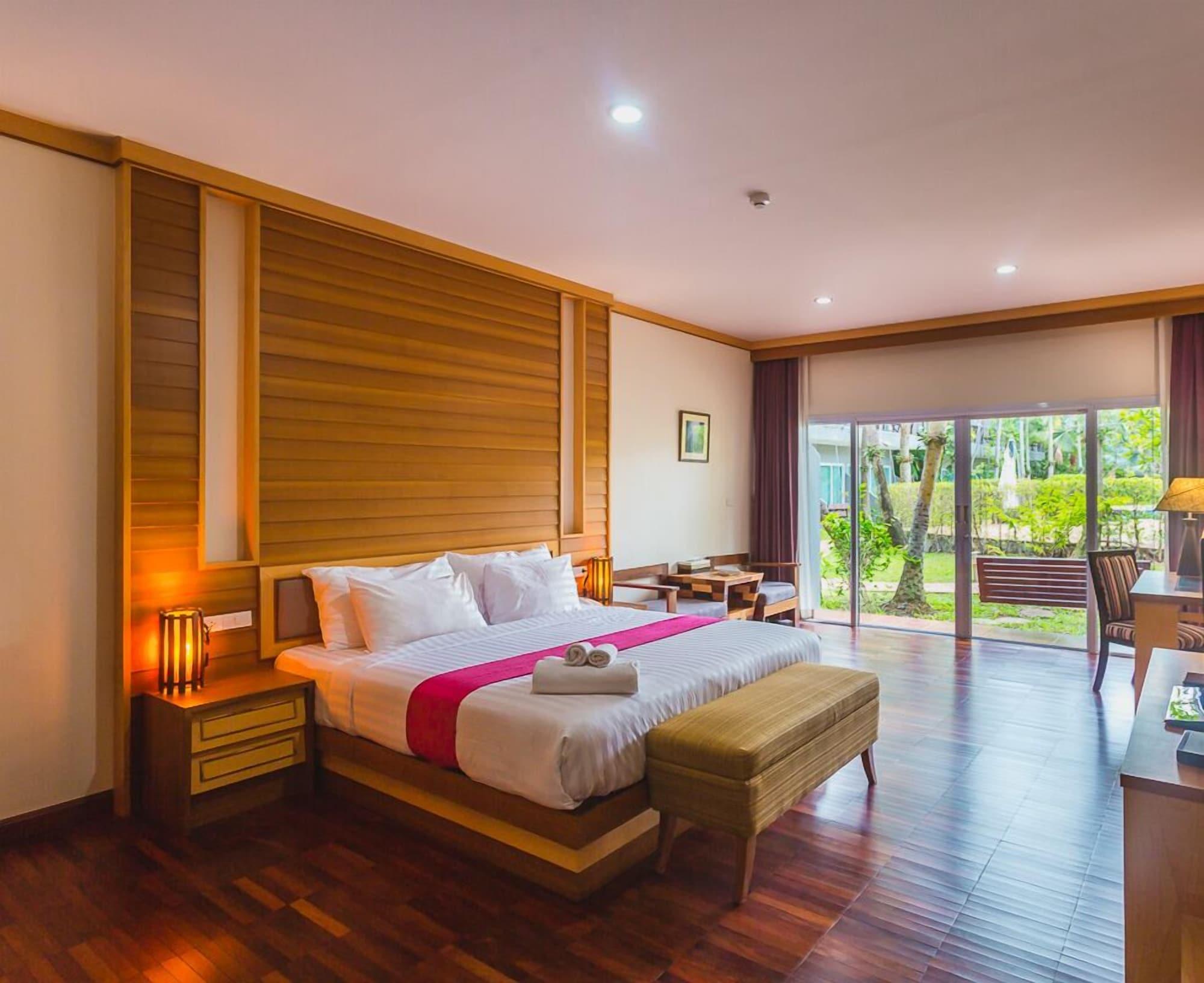 Taman Resort Phitsanulok Exteriör bild