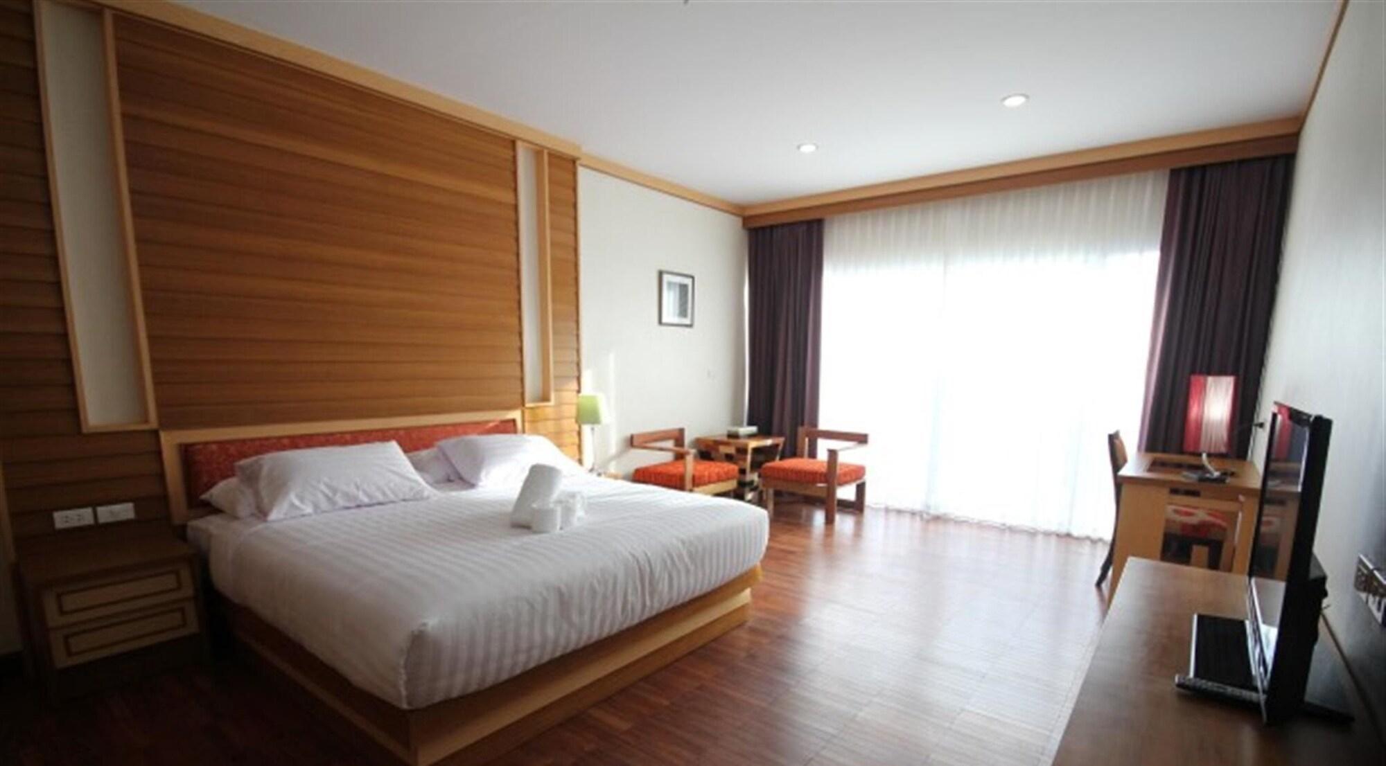 Taman Resort Phitsanulok Exteriör bild