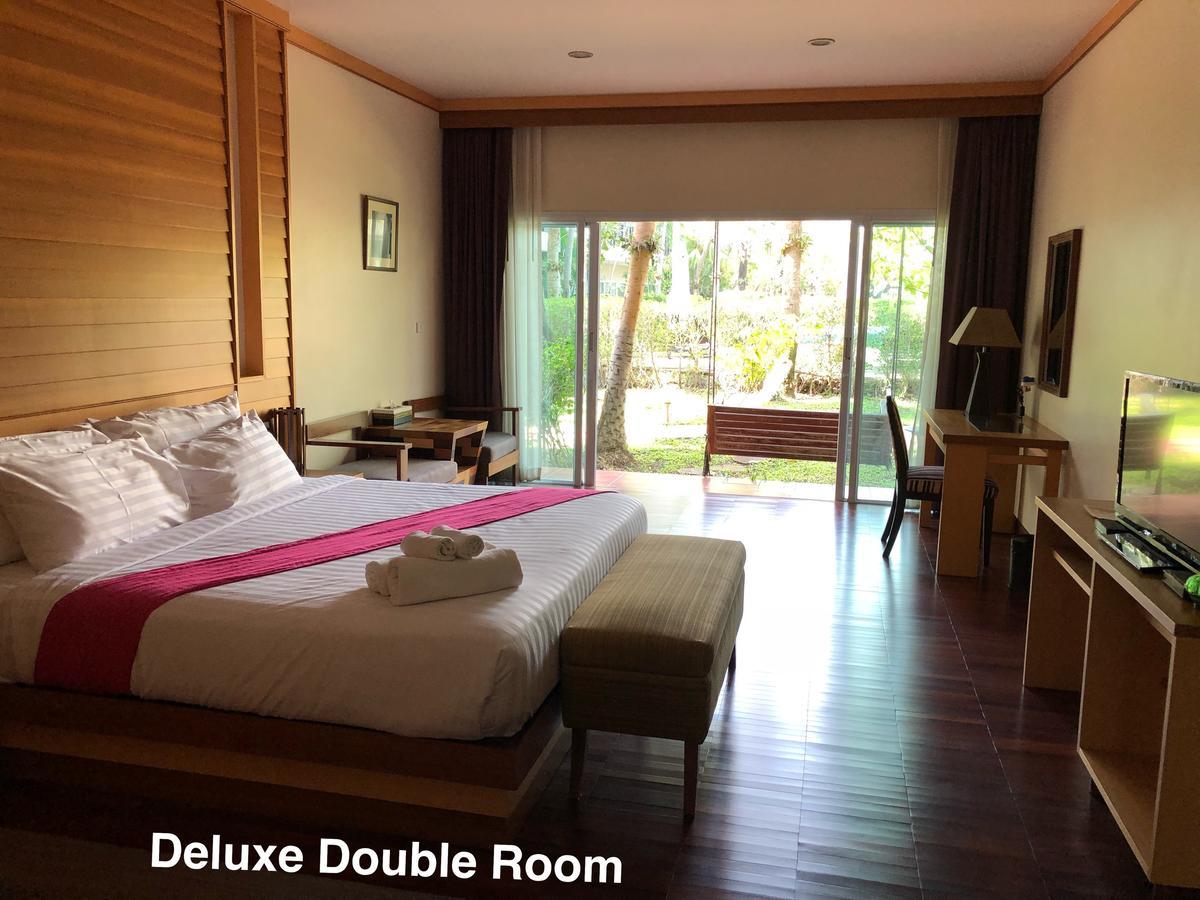 Taman Resort Phitsanulok Exteriör bild